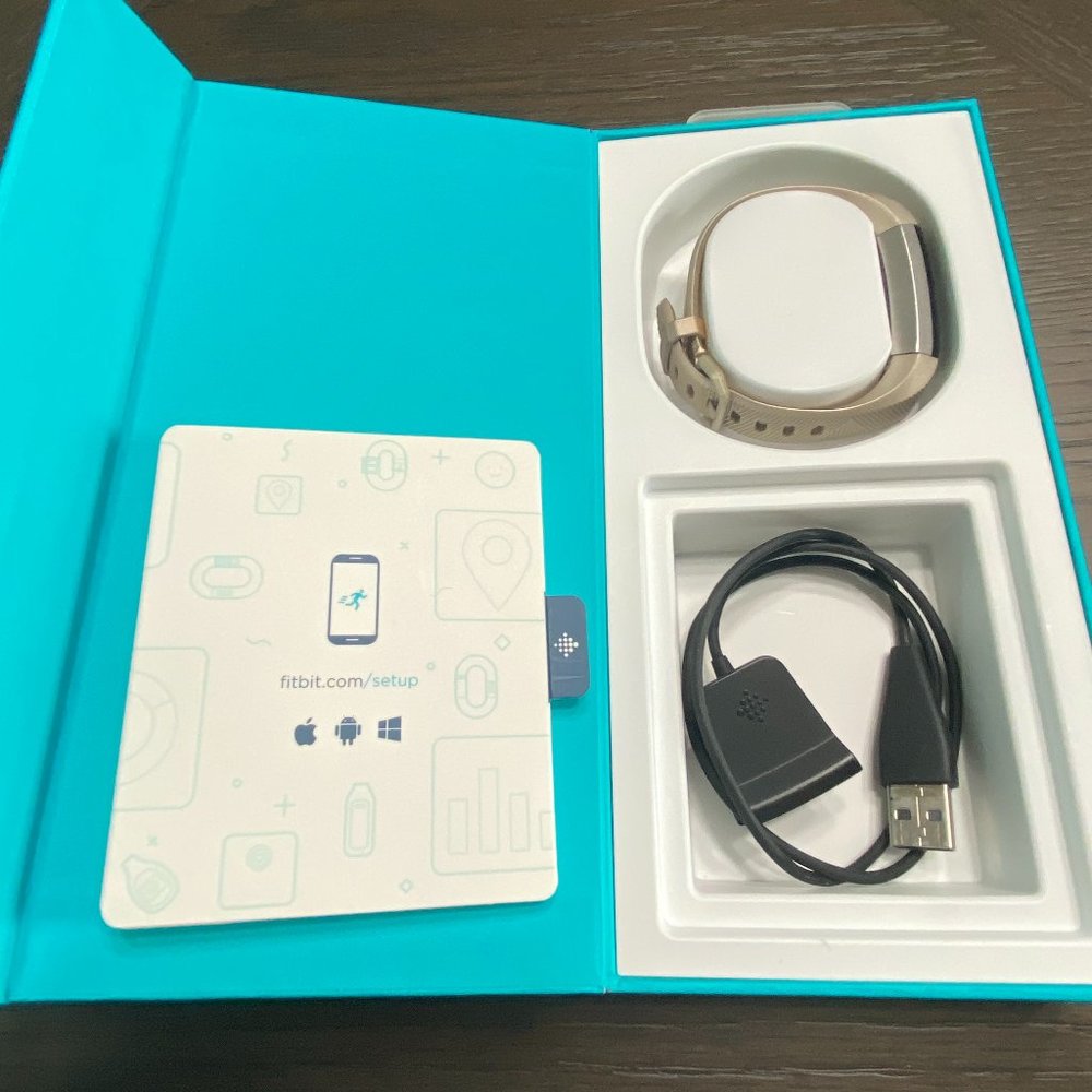 Fitbit Alta HR